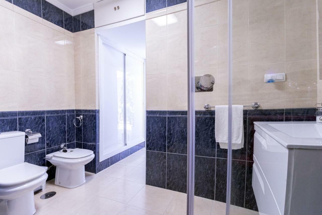Malagueta Blue Leilighet Málaga Eksteriør bilde